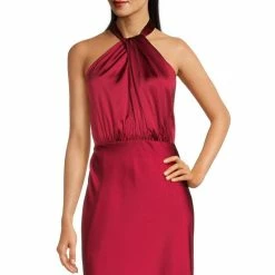 Best deal ✨ Alex Marie Vivienne Stretch Satin Ruched Twist Halter Sheath Gown Scarlett ⌛ -Alex Marie shop unnamed file 771